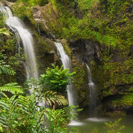 waikani falls