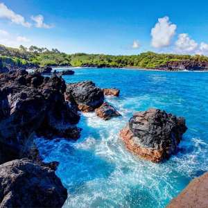 PolyAd - Hana Rocky Shores