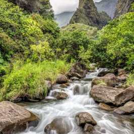 PolyAd - Iao Valley and Needle