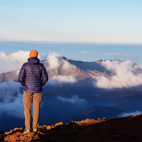 PolyAd - Man above the clouds