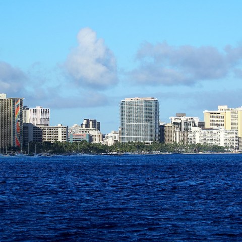 Honolulu and waikiki coastline from panorama sail