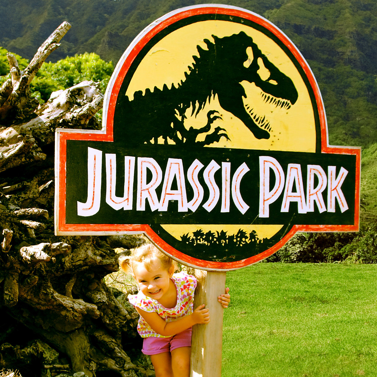 jurassic park sign