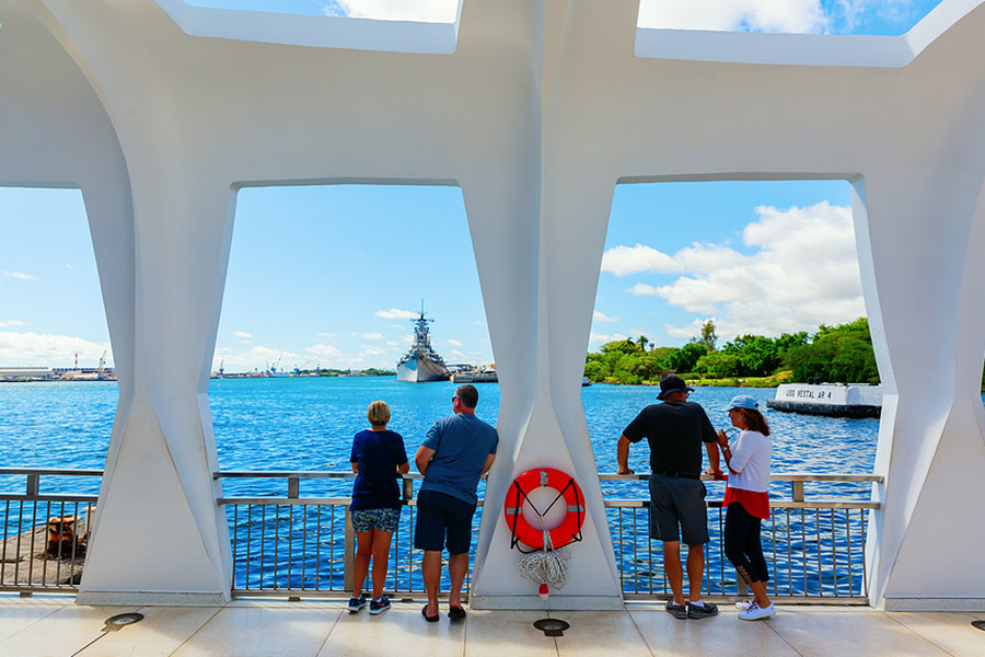 U.s.s. Arizona Memorial At Pearl Harbor, Honolulu, Hawaii