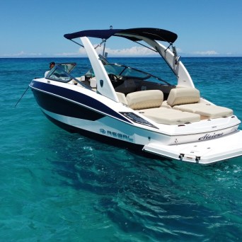 a small boat in a body of water