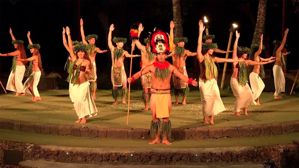 old lahaina luau blog post main image