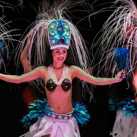 ka moana luau - smiling dancers copy