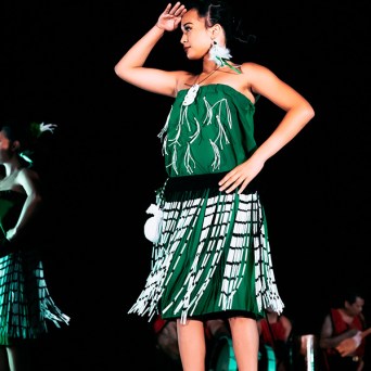 Mauka Warriors Show - Female Dancer