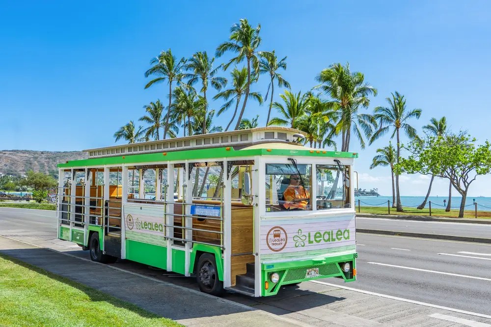lealea trolley - hawaii kai